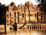 GAJNER PALACE - Bikaner Palace Hotel