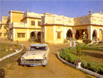 BHANWAR VILAS PALACE - Karauli